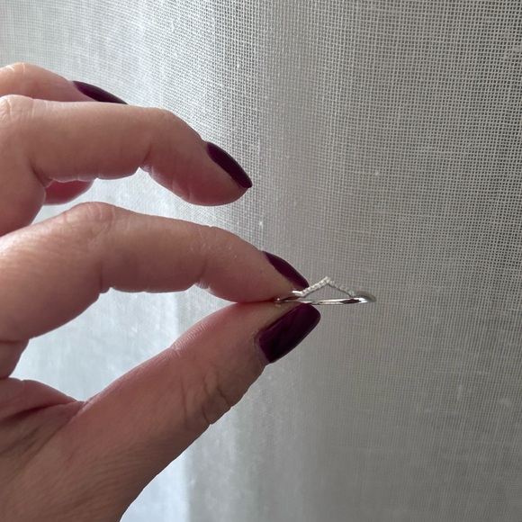 Bony Levy 14K White Gold V-Shaped Ring with Pavé Diamonds - Picture 4 of 6